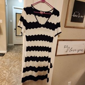 Black and white dress